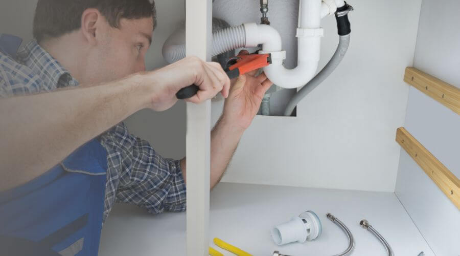 Professional sink repair in Hamilton, OH